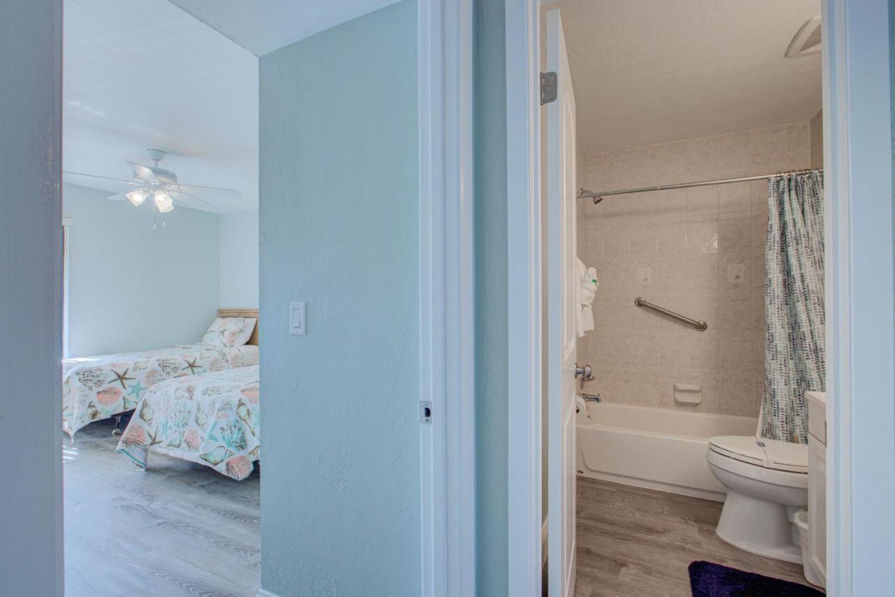 Anna Maria Island Runaway Tropical Escape Bradenton Beach Exterior photo