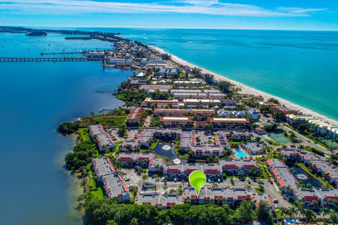 Anna Maria Island Runaway Tropical Escape Bradenton Beach Exterior photo